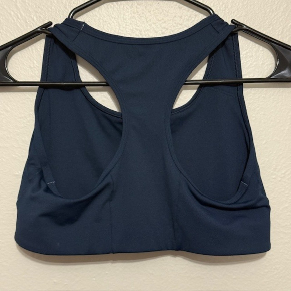 Gymshark Navy Blue Shark Graphic Racerback Sports Bra Size L - Picture 3 of 6
